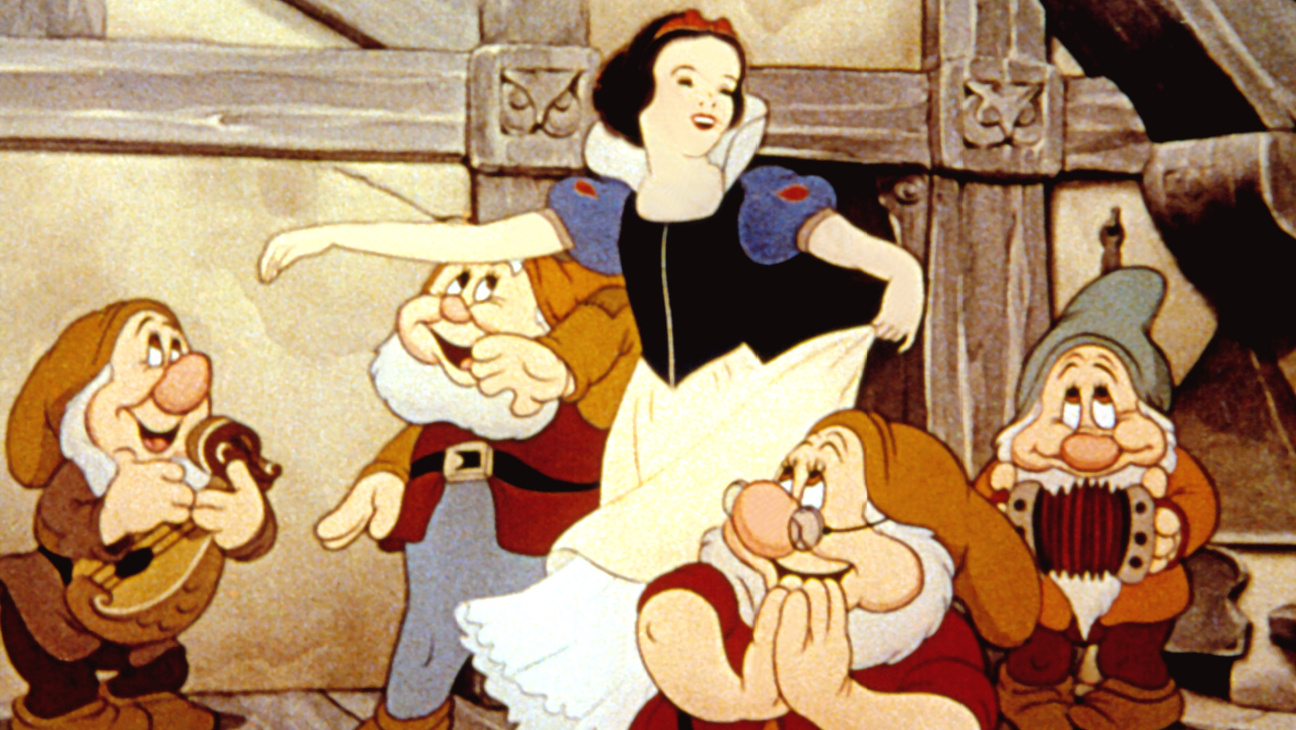 Snow White and The Seven Dwarfs (U)