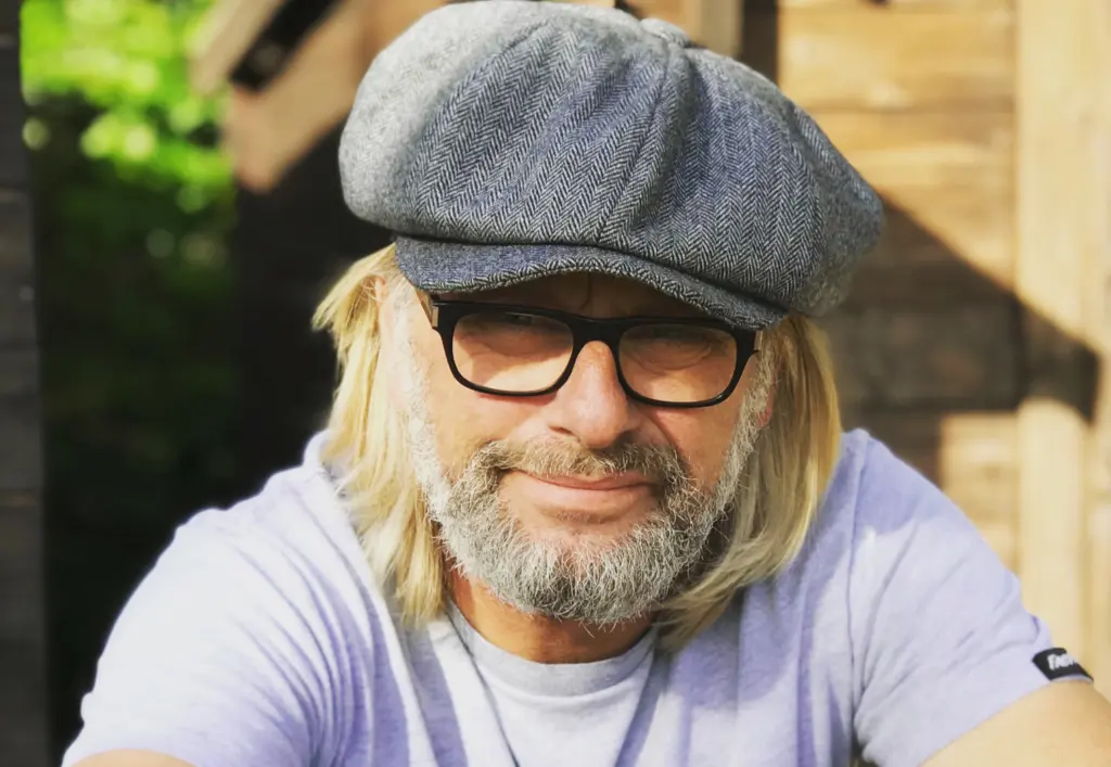 An Evening with Henry Cole